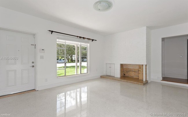 Building Photo - 3 br, 2 bath  - 653 Grand Concourse # 11