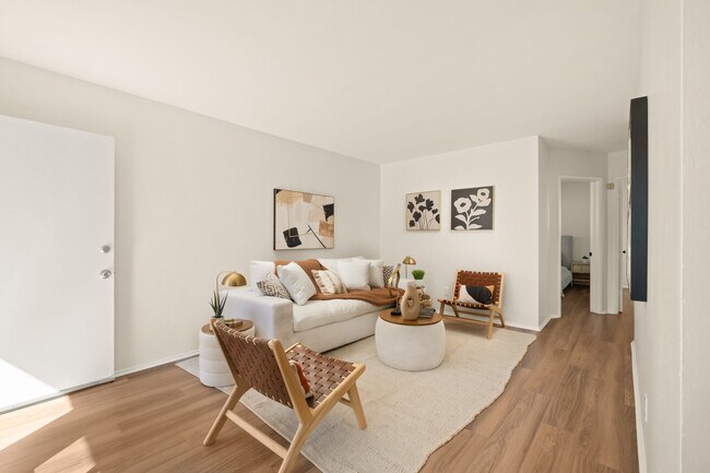 Foto del edificio - 4419–4423 Mississippi St — fully renovated with designer finishes throughout!