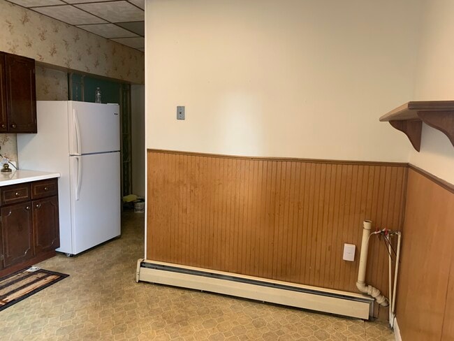 Building Photo - 814 Green Ridge St