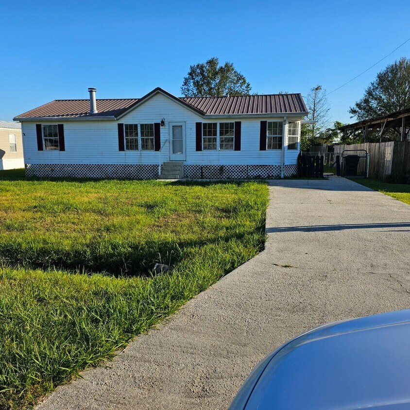 Primary Photo - 179 Blakefield Dr