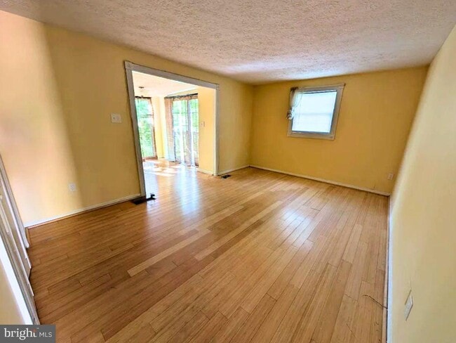 Building Photo - 11290 Gunsmoke Ct