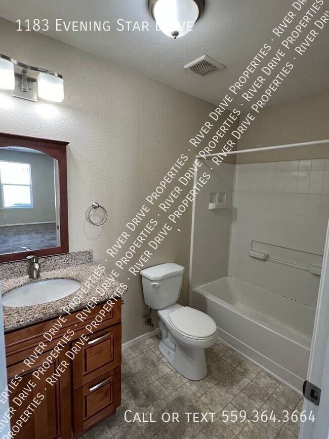 Building Photo - 6-Bedrooms, 6-Bathroom, & A Whole Lot of S...