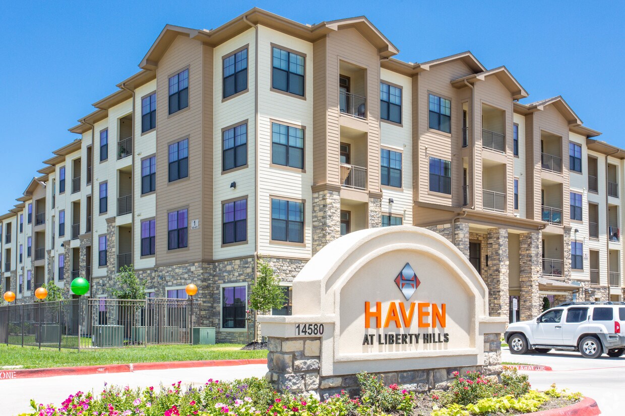 Haven at Liberty Hills Apartments in Houston, TX