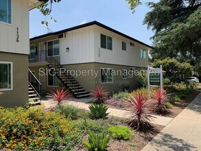 Building Photo - 1126 E Doran St