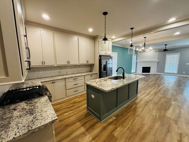 Foto del edificio - 837 Long Leaf Cir