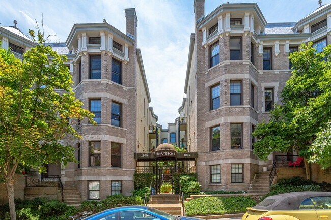 Photo - Bright One Bedroom with Private Balcony! Apartment