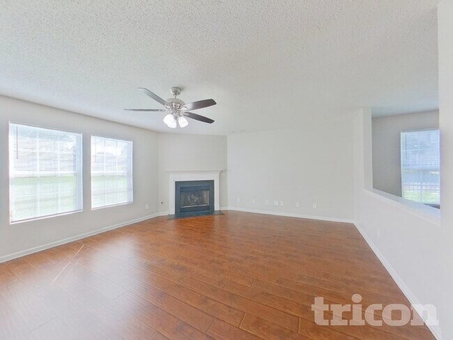 Building Photo - 5104 Mintvale Dr