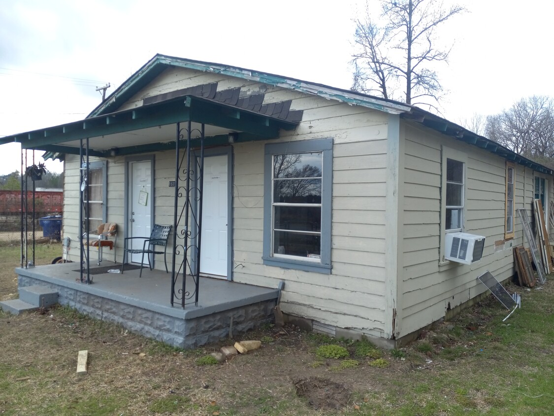 Front View of the Duplex - 1616 Mount Holly Rd