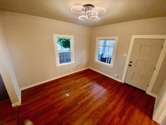 Foto del edificio - 8236 N Olympia St