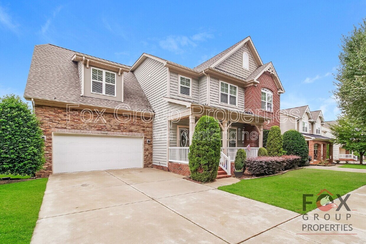 Foto principal - 117 Byers Commons Dr