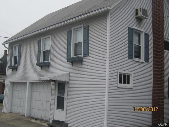 Primary Photo - 24 Pine St