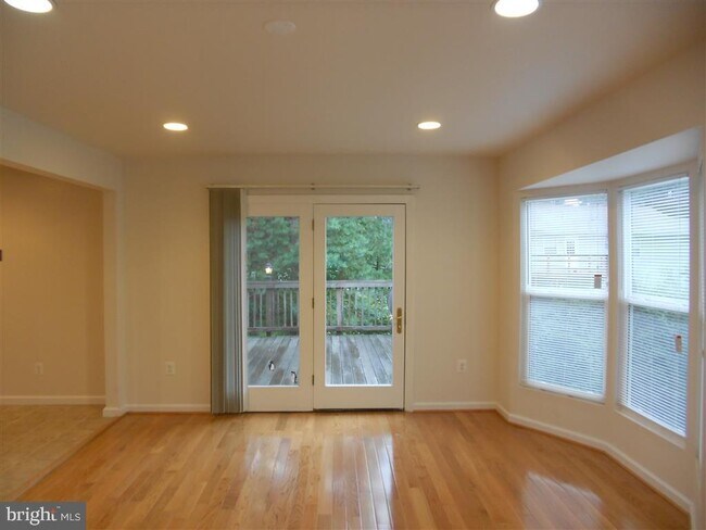 Foto del edificio - 2154 Arden St