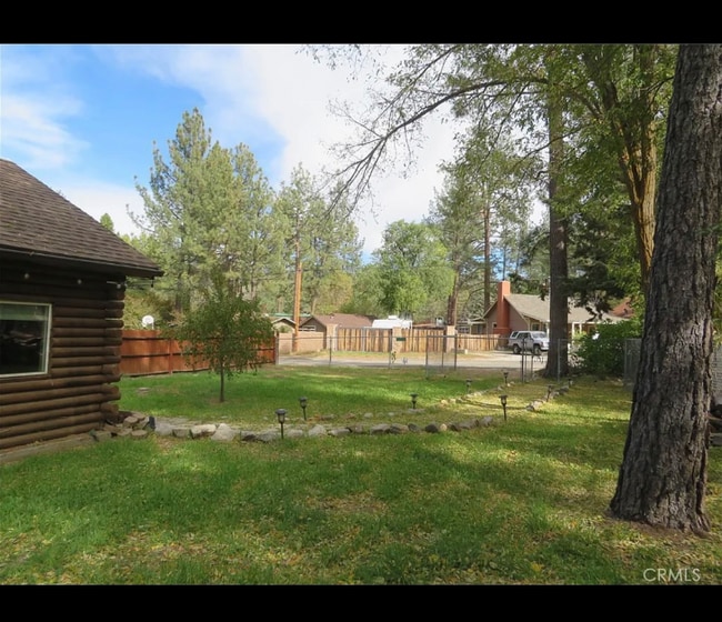 Building Photo - 35101 Barbara Lee Dr