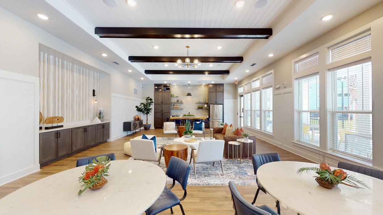 Photo - Century Vista Palms Apartments