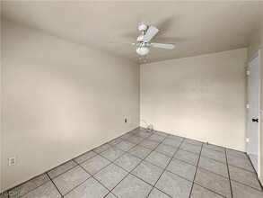 Building Photo - 2239 Iris Way