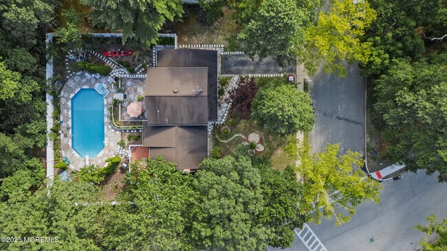 Foto del edificio - 27 Squire Ct