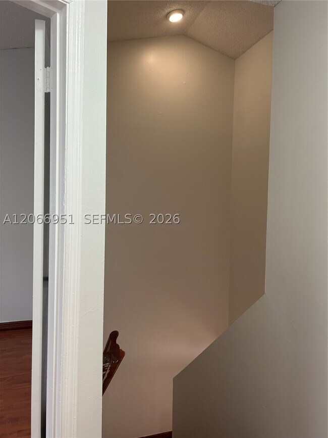 Foto del edificio - 6245 SW Kendale Lakes Cir