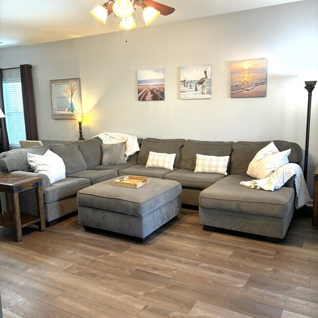 Foto del edificio - 6253 Catalina Dr