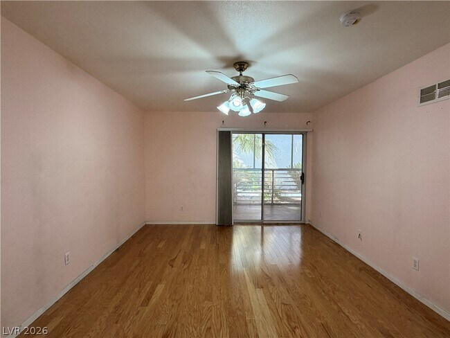 Building Photo - 4555 E Sahara Ave
