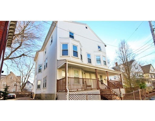 Building Photo - 19 Bradbury St