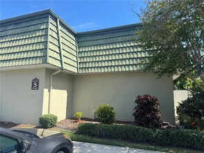 Building Photo - 1799 N Highland Ave