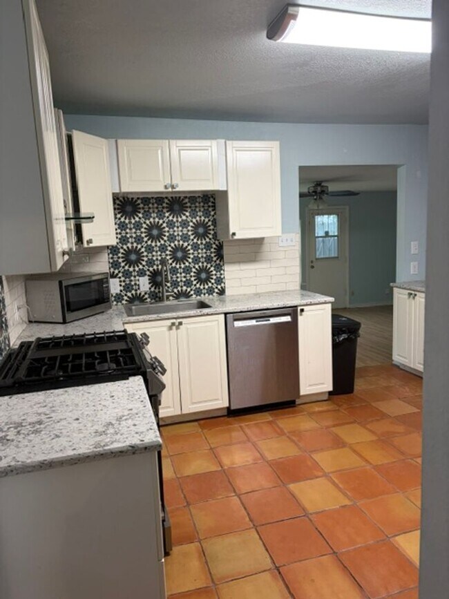 Foto del edificio - Rental Home