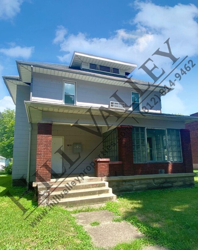 Building Photo - 1462 S 7th St