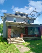 Building Photo - 1462 S 7th St