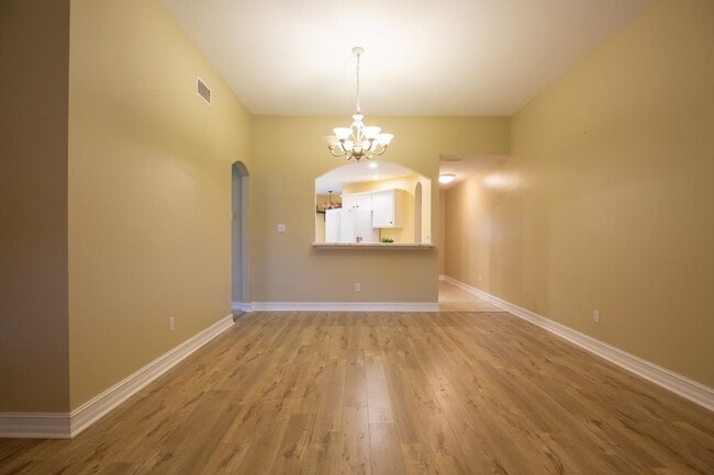 Building Photo - 1216 Landings Loop