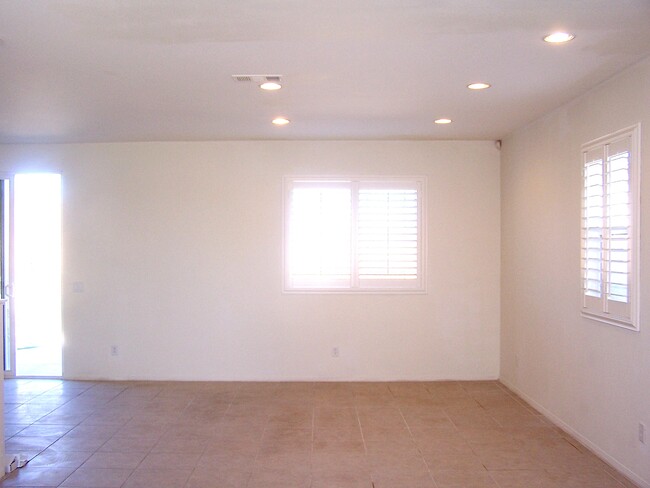 Building Photo - 37815 Banyan Pl