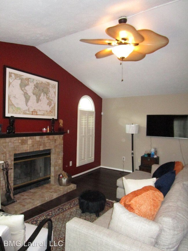 Building Photo - 4 br, 2.5 bath House - 1412 Kingsgate Street