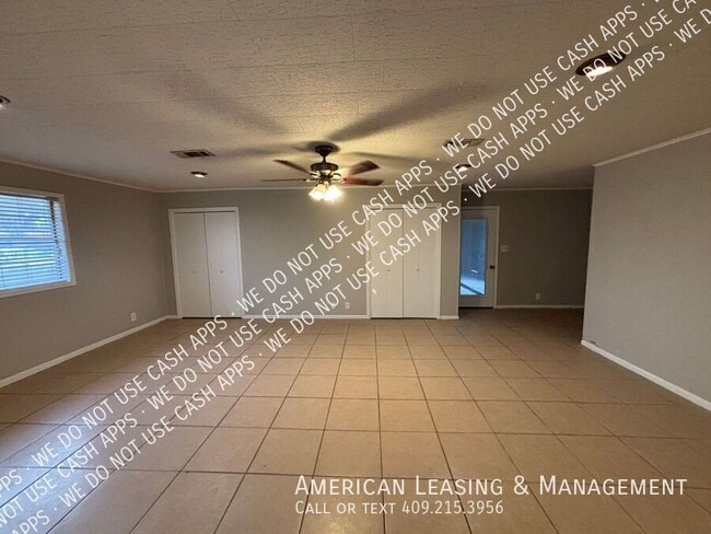 Foto del edificio - 2618 Grand Blvd