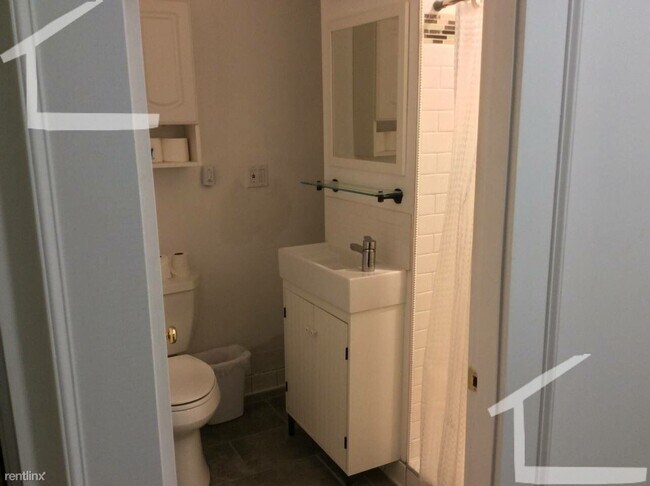Building Photo - 8 br, 5 bath House - 16 Holton St