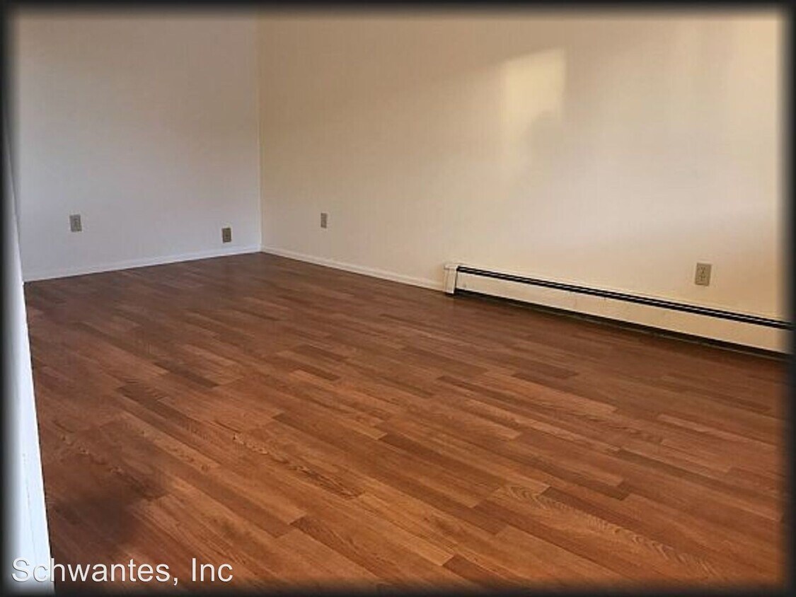 Foto principal - 2403 Eureka St