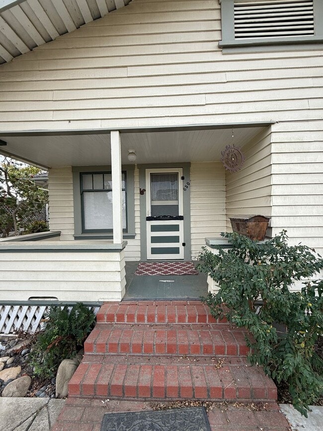 Foto del edificio - Old Town Orcutt Charm