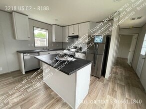 Building Photo - 3218 OH-82