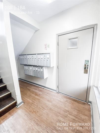 Foto del edificio - 562 Woodland Ave