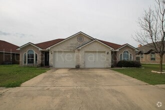Building Photo - 2012 Schorn Dr