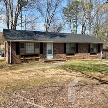 Building Photo - 215 W Belvedere Rd