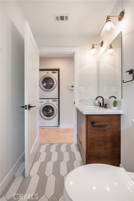 Foto del edificio - 4039 Clayton Ave W