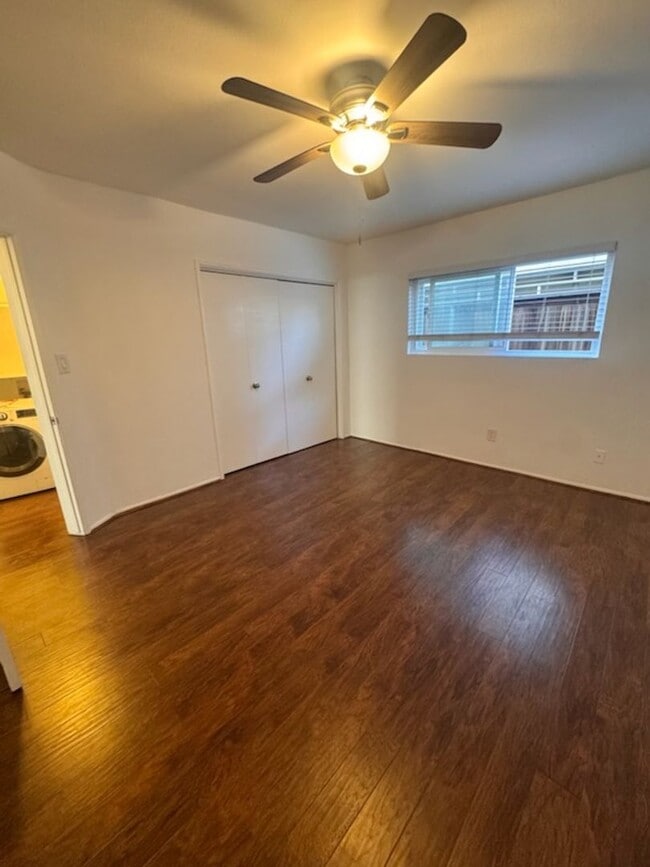 Building Photo - 2325 2nd St