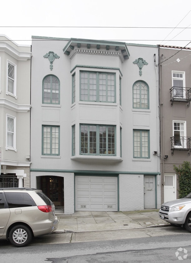 Building Photo - 2341 Union St