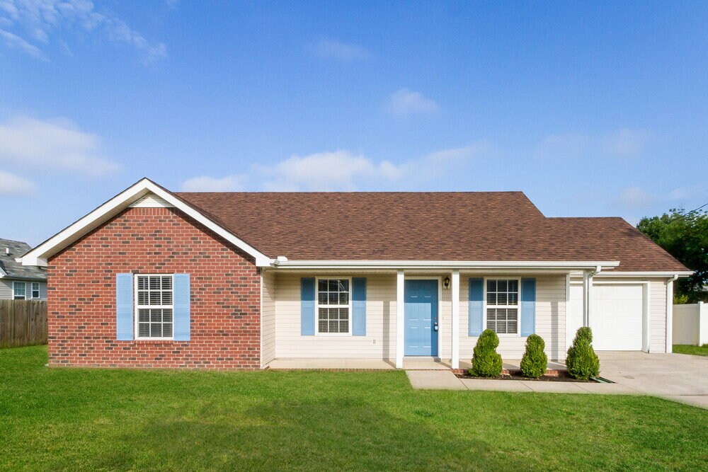 Primary Photo - 2244 Rosecran Cir