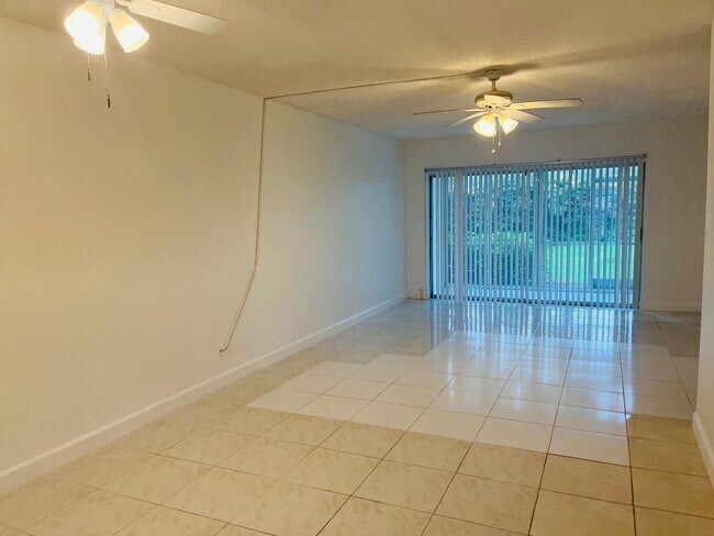 Foto del edificio - 2600 SW 22nd Ave