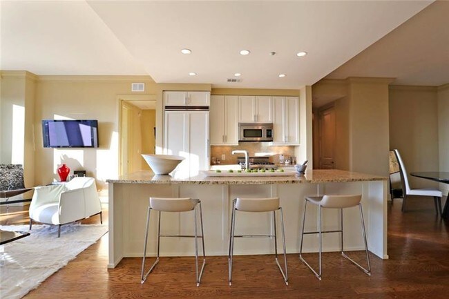 Foto del edificio - 3630 Peachtree Rd NE