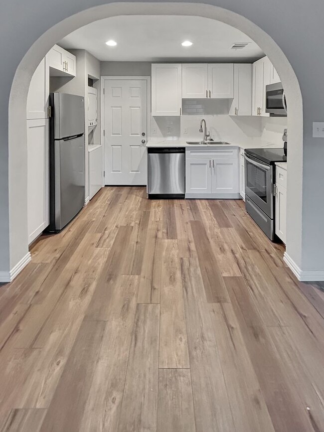 Photo - Beautifully Updated 2-Bedroom Condo in Nor...