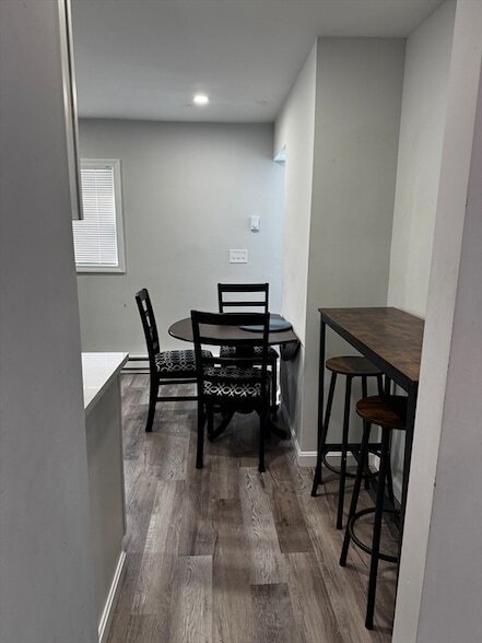 Foto del edificio - 8 Chamberlain Rd