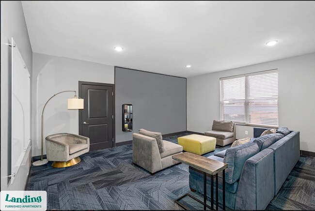 Foto del edificio - 1494 N High St