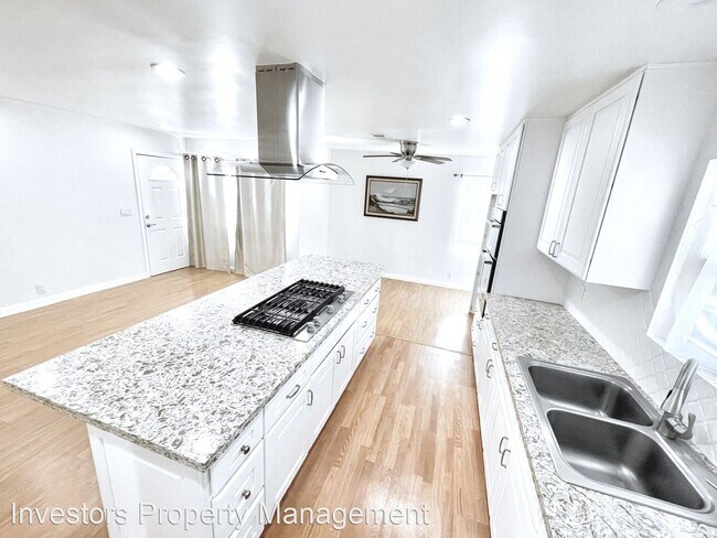 Foto del edificio - 3 br, 3 bath House - 302 King Pl.  302 Kin...