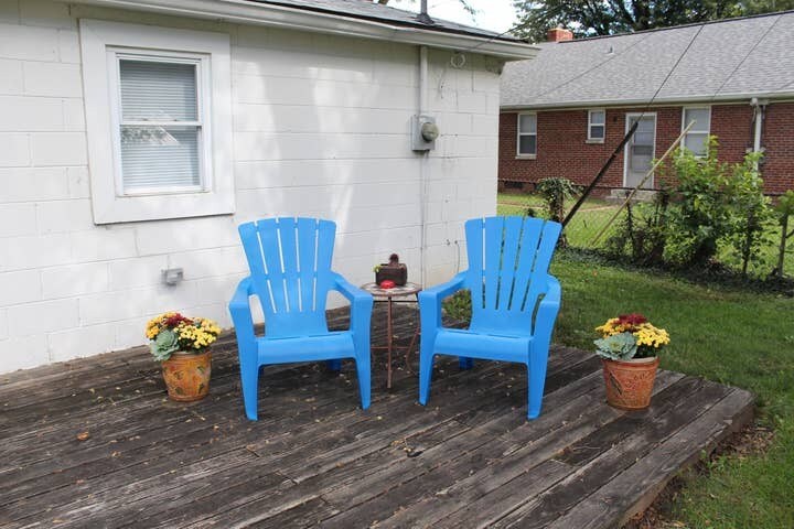 Foto principal - 5169 Caroline Ave